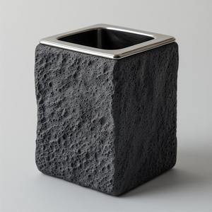 Moderno Portacepillos de Dientes de Metal Pulido para Hogares de Lujo que Ofrece una Estética Limpia, Gran Durabilidad y un Diseño Ecológico - Product Image 4