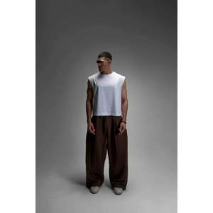 S22 3-Pack <b>Cropped</b> Sleeveless <b>Tank</b> <b>Top</b> <b>White</b> Fashionable Crop <b>Top</b> with <b>Tank</b> Sleeves - Product Image 2