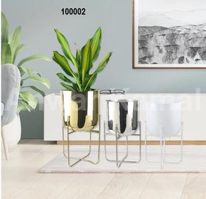 Pot de fleurs surélevé en métal - Product Image 1