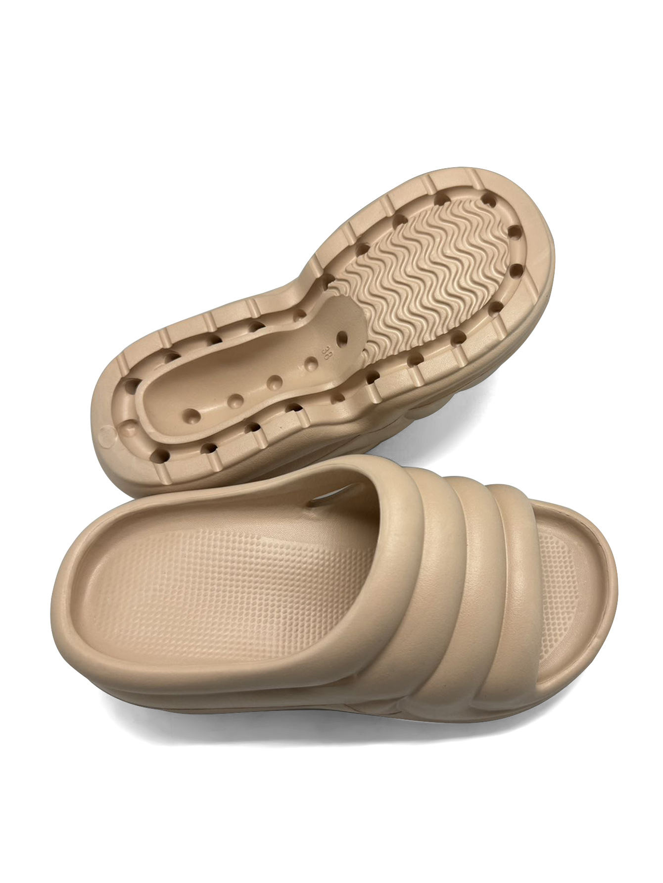 สีเบจเข้ม