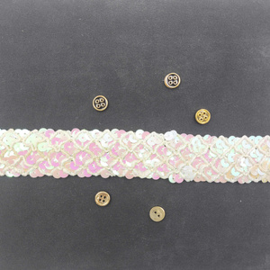 Ribete de Lentejuelas Ecológico de 3 cm de Ancho, 100% Poliéster, con Patrón Circular para Vestidos y Decoración del Hogar - Product Image 1