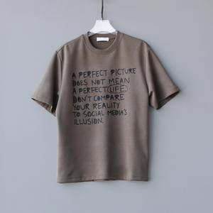 Camiseta de Manga Corta con Cuello Redondo para Hombre, Logotipo Personalizado, Algodón Suvin, Ajuste Holgado, Color Sólido de Alta Calidad - Product Image 1