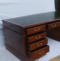 MEUBLES DE REPRODUCTION ANTIQUE BUREAU PARTENAIRE VICTORIEN BUREAU FABRIQUÉ EN BOIS MASSIF D'ACAJOU, FABRICANT DE MEUBLES D'INDONÉSIE