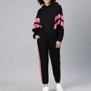 Ensemble de survêtement à capuche rayé noir et rose pour femme, coupe ample, sweat-shirt et pantalon sportifs à manches longues avec poches latérales, idéal pour l'automne - Product Image 4