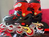 Patins à roulettes en ligne 4 roues Châssis en aluminium Semelle intermédiaire en caoutchouc Semelle extérieure en plastique Tige en PU Fermeture à enfiler Unisexe Printemps Hiver
