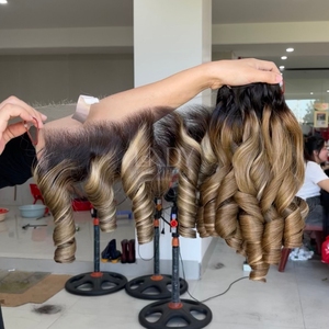 Extensiones de Cabello Natural de Alta Calidad, Color Ombre, con Frontal y Mechones para Hacer Pelucas - Product Image 3