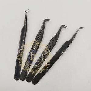 Pinzas de extensión de pestañas con revestimiento de Plasma negro hechas a mano, pinzas de pestañas de acero inoxidable con mango suave, mano de etiqueta privada - Product Image 5