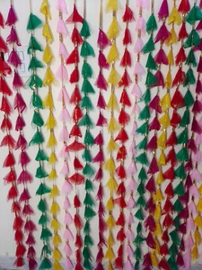 Personalizable colgante borla guirnalda reutilizable tela telón de fondo para la decoración del hogar y eventos - Product Image 6