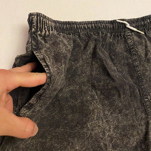 Vente en gros de shorts délavés à l'acide vintage pour hommes en coton éponge français taille XL Fitness/Style décontracté sérigraphiés courts pour une utilisation sportive - Product Image 5