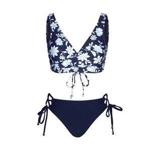 ชุดแทนกินีผู้หญิง ผลิตในปากีสถาน ลายดอกไม้ดีไซน์เฉพาะ ระบายอากาศได้ดี พร้อมโลโก้ด้านหน้า เหมาะสำหรับกิจกรรมกลางแจ้ง ชุด 2 ชิ้น ผ้าโพลีเอสเตอร์ - Product Image 5