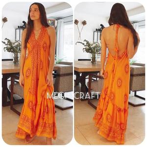 Venta al por mayor Rayon Om Print Halter Neck Maxi Dress Beach Wear - Product Image 5