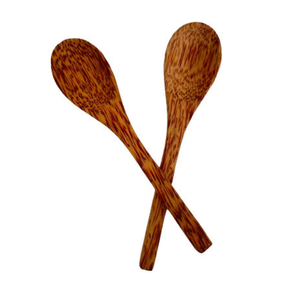 Cuillères en bois traditionnelles pour la cuisson asiatique en remuant la soupe de riz et les légumes dans la préparation quotidienne des repas - Product Image 5