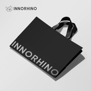 Bolsa de Compras de Papel Negro de Lujo Personalizada, Papel Artístico Mate Laminado con Asa de Cinta, Reutilizable, para Empaque de Ropa de Marca - Product Image 5