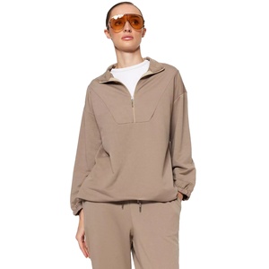 ชุดออกกำลังกายผ้าฝ้ายคอตั้งสำหรับผู้หญิงชุดวอร์มลำลองแนวสตรีทสำหรับผู้หญิง | บริการ OEM โลโก้ออกแบบได้ตามต้องการ - Product Image 2