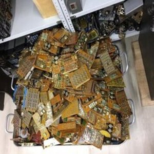Prix de gros réduit pour cartes mères d'ordinateurs usagés de haute qualité, recyclage de déchets électroniques, cartes PCB prêtes à être expédiées, en vente - Product Image 4