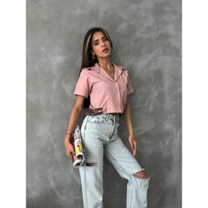 Blusas y Camisas Rosa Palo para Mujer Topshow con Detalle de Cinturón - Venta al Por Mayor - Product Image 3