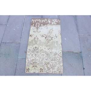 1.6x3 ft Rug, Vintage Turkish Rug, <b>Brown</b> <b>Wool</b> Rug - Product Image 1