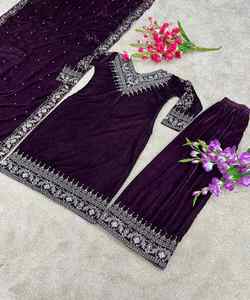 Chic Wholesale Surat Cotton Kurti: Restez chic et confortable avec nos kurtis en coton Surat en gros, parfaits pour un usage quotidien. - Product Image 2