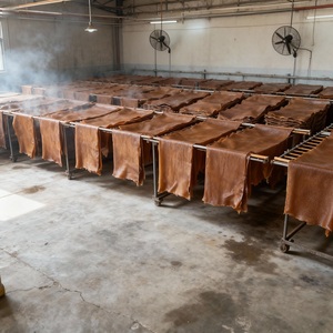 Caoutchouc naturel de haute qualité RSS3/ Feuilles nervurées fumées RSS1 - RSS2 - RSS5 - Feuille nervurée fumée en caoutchouc - Product Image 5