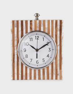 Ak Brass Estilo retro Estilo de campo Arte de metal Forma circular Reloj despertador de mesa - Product Image 1