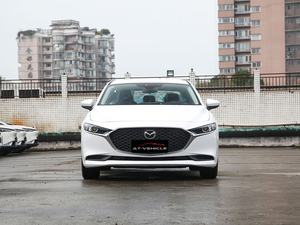 2025 <span class=keywords><strong>Mazda</strong></span> <span class=keywords><strong>3</strong></span> Axela 2.0L Automático Premium Edition Sedán usado de 4 puertas y 5 plazas - Product Image 2