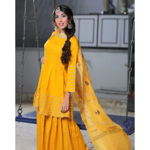 Ensemble de costume de travail en rayonne jaune pour femmes - Product Image 6