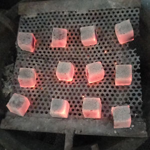 Disfrute de una sesión prolongada de fumar con la excepcional shisha indonesiana de buena calidad. - Product Image 1