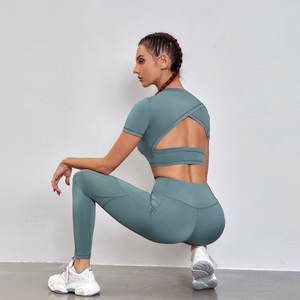 Conjunto de Yoga de alta calidad hecho a medida para mujer, ropa activa, sin costuras, transpirable, patrón sólido, cintura elástica, posicionamiento frontal del logotipo - Product Image 6