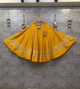 Traje Tradicional Femenino para Festividades, Chaniya Choli Color Granate, Algodón Khadi Pesado con Estampado a Mano, Absorbente de Humedad, Alta Calidad, Laxmi - Product Image 3