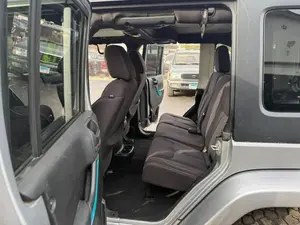 JEEP WRANGLER UNLIMITED SAHARA 2013 USADO, Volante a la Izquierda/Derecha - Product Image 4