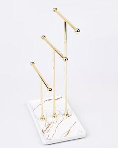 Support élégant en or avec plateau blanc pour une décoration intérieure élégante, idéal pour servir des snacks, des gâteaux et des fruits, parfait pour le mariage et la fête. - Product Image 2