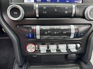 Ford Mustang GT Premium 2022 Seminuevo en Excelente Estado - Product Image 4