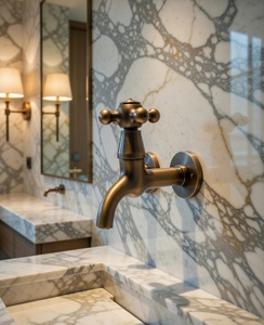 Grifo de Latón Sólido, Diseño Tradicional, Acabado Mate Antiguo, Grifo Retro para Fregadero de Estilo Rústico para Baño y Cocina - Product Image 1