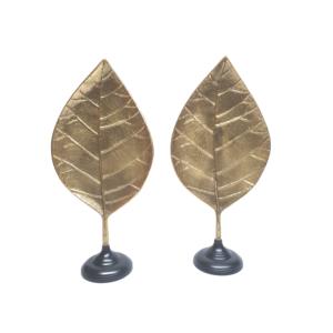 Sculpture en forme de feuille ronde sur mesure avec finition antique en laiton et Sculptures décoratives de table à base noire - Product Image 2