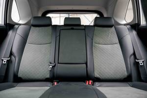 รถยนต์มือสองรับรองคุณภาพ ไมล์น้อย/กม./ชม. (9.7) สีขาวสะอาดสวย ปี 2024 TYT - RAV4 Adventure Plus เครื่องยนต์ 2.0 ลิตร 4 สูบ ขับเคลื่อนล้อหน้า SUV - Product Image 4