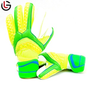 2025 gants de gardien de but de Football en cuir Latex de haute qualité professionnels marchandises d'entraînement sportif avec OEM ODM extérieur Applicable - Product Image 4