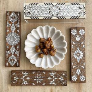 Boîte à bonbons en acrylique haut de gamme avec couvercle en incrustation de coquille de nacre Boîte-cadeau de mariage arabe de luxe Chocolats, dattes et fruits secs - Product Image 1