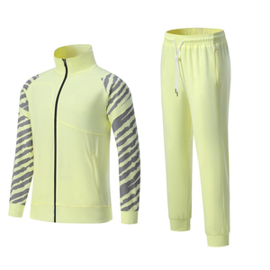 Conjuntos transpirables personalizados al por mayor, conjunto de chándal tejido para correr, conjunto de ropa deportiva de manga larga y secado rápido para hombre - Product Image 2
