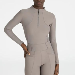 Camiseta de equitación ligera para mujer, corte deportivo, transpirable, que absorbe la humedad, tejido elástico, top de equitación de verano - Product Image 1