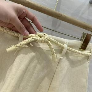 Nuevos pantalones cortos de lino de cintura alta con diseño de cinturón tejido simple de moda - Product Image 6