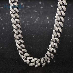 Collier pour homme en argent sterling 925 plaqué or 14K 14mm avec diamants Moissanite taille brillant Chaîne à maillons cubains style Miami - Product Image 4