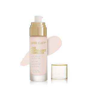 Fond de teint liquide mat haute performance pour peaux foncées - Contrôle du sébum, longue tenue et éclaircissant - Product Image 3