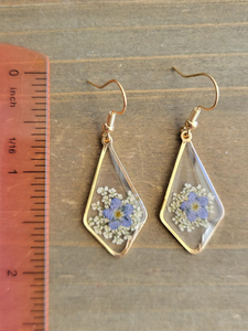 Pendientes Largos de Resina Ecológica Hechos a Mano, Modernos y Artísticos, con Diseño Personalizado, Color Brillante y Formas Variadas para Mujer - Product Image 3