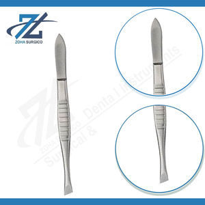 Pinzas de Depilación Manual de Alta Calidad, 89 mm, Mandíbula Oblicua, Acero Inoxidable Quirúrgico, Certificación CE, Uso en Cirugía General, Hecho en Pakistán - Product Image 3