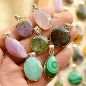 Venta al por mayor de dijes de plata de ley 925 auténtica hechos a mano con cristales de diamantes de imitación, estilo religioso, joyería para aniversario - Product Image 4