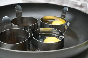 Thép không gỉ cầm tay trứng Nhẫn chiên trứng Omelet Pancake Nhẫn khuôn không dính đa kích thước Công cụ nấu ăn đặt hàng số lượng lớn - Product Image 5