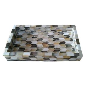 Plateau de service en nacre fait à la main avec surface lisse idéal pour la présentation de la table à manger et la décoration intérieure - Product Image 2