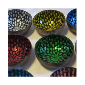 BOLS EN NOIX DE COCO LAQUE COULEUR TOP GRADE 2024 VIETNAM-BOL EN COQUILLE TRADITIONNEL PEINT VAISSELLE POUR MAISON À BAS PRIX - Product Image 1