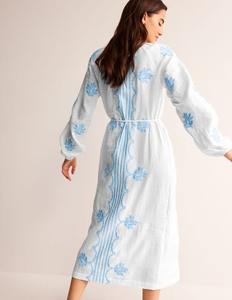 Robe en lin brodée à usage quotidien pour femmes et filles Style décontracté ceinturé avec taille naturelle inspirée de Latina - Product Image 2