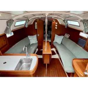 Velero Beneteau Oceanis 311 Clipper - Product Image 1